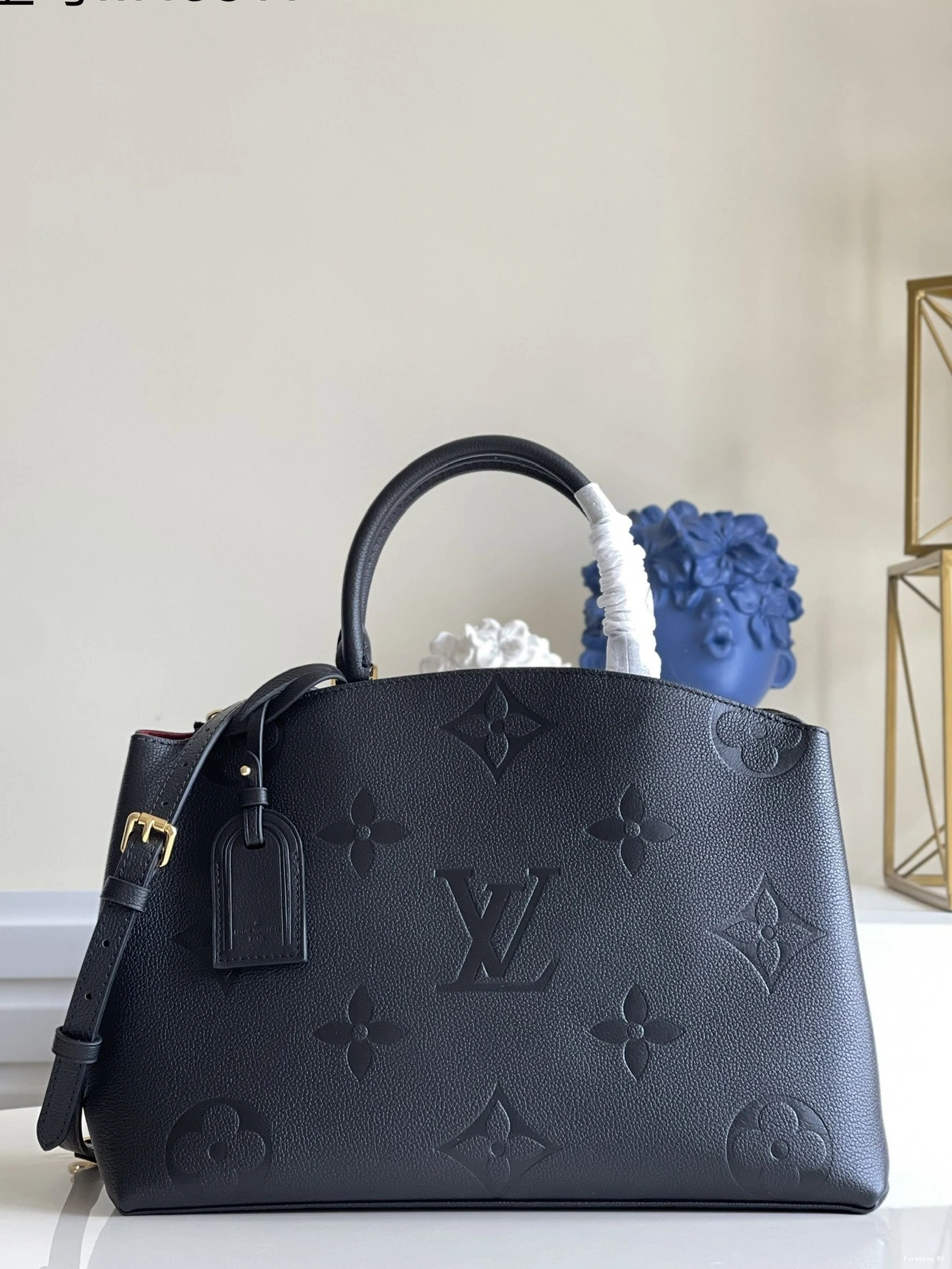 First bag LOUIS PALAIS VUITTON GRAND 0713